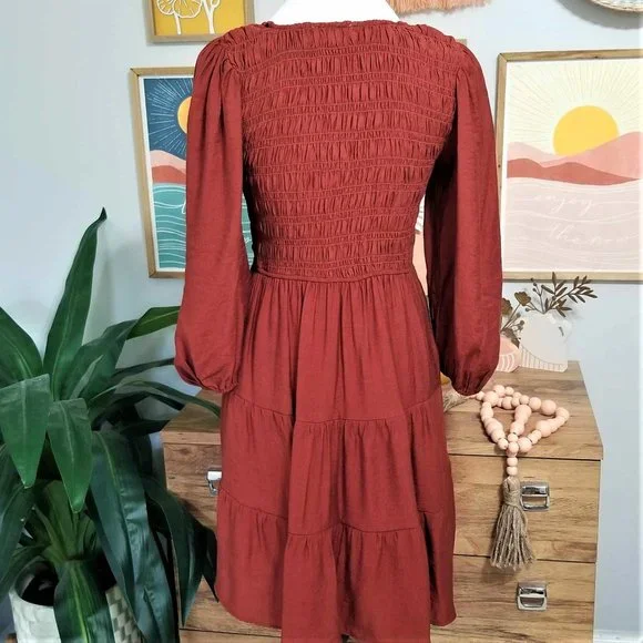 Dress. Smocked, Tiered. Paprika Color. Blu Pepper Brand. Size Medium. - Picture 7 of 10